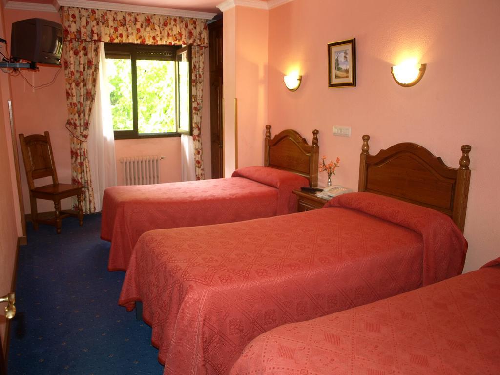Hotel La Molinuca Alles Bagian luar foto
