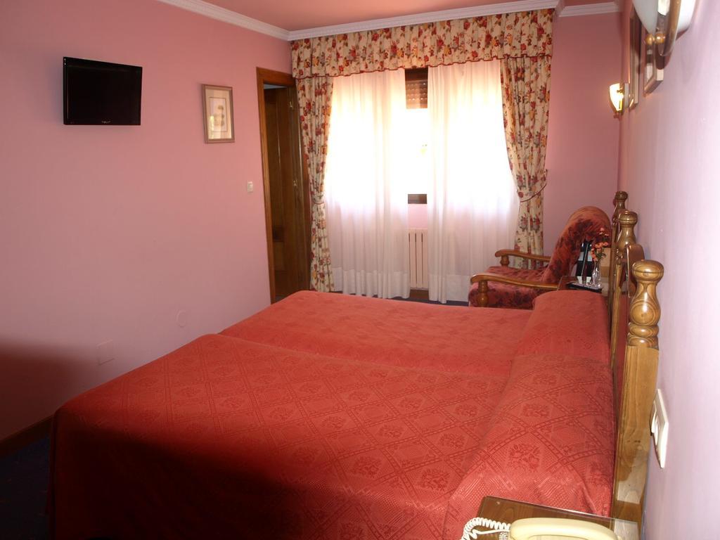 Hotel La Molinuca Alles Bagian luar foto