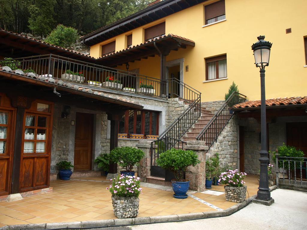 Hotel La Molinuca Alles Bagian luar foto