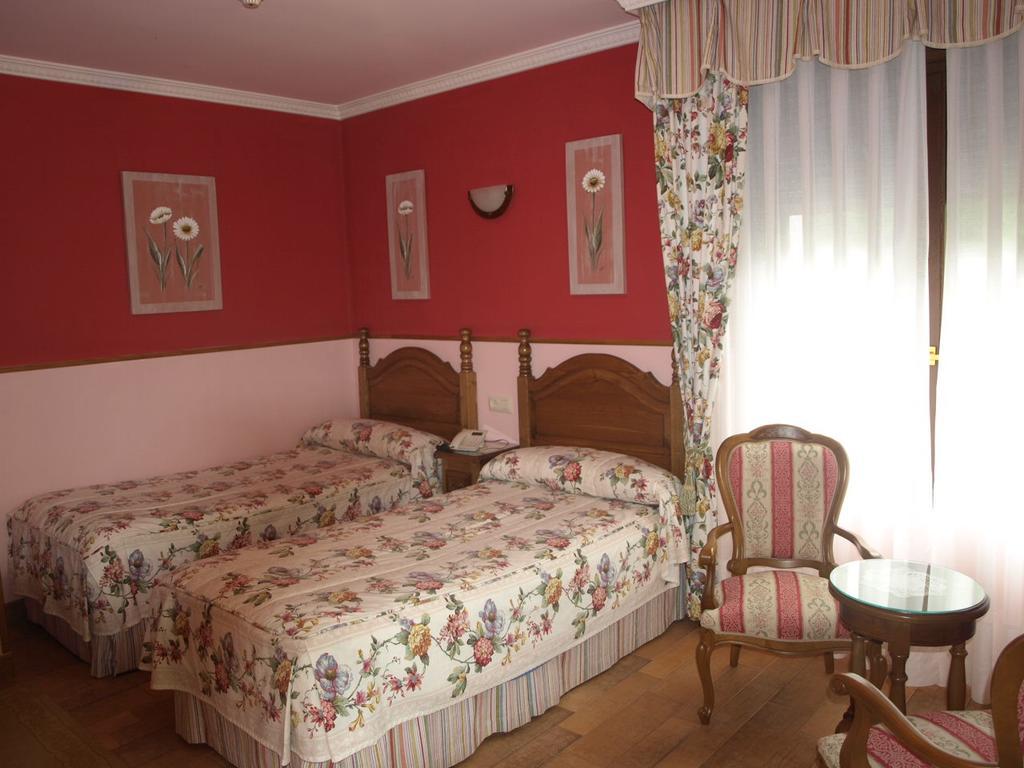Hotel La Molinuca Alles Bagian luar foto