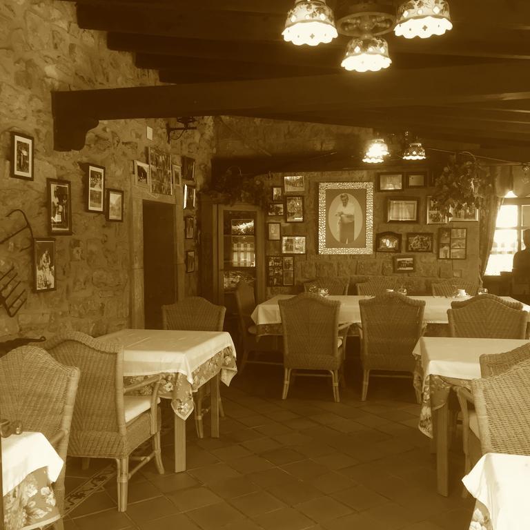 Hotel La Molinuca Alles Bagian luar foto