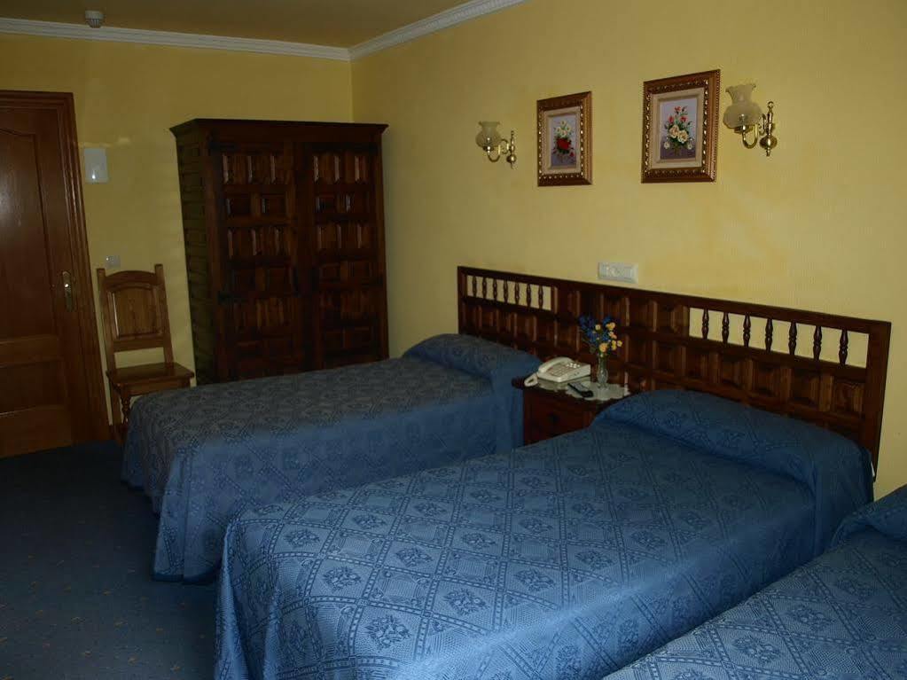 Hotel La Molinuca Alles Bagian luar foto